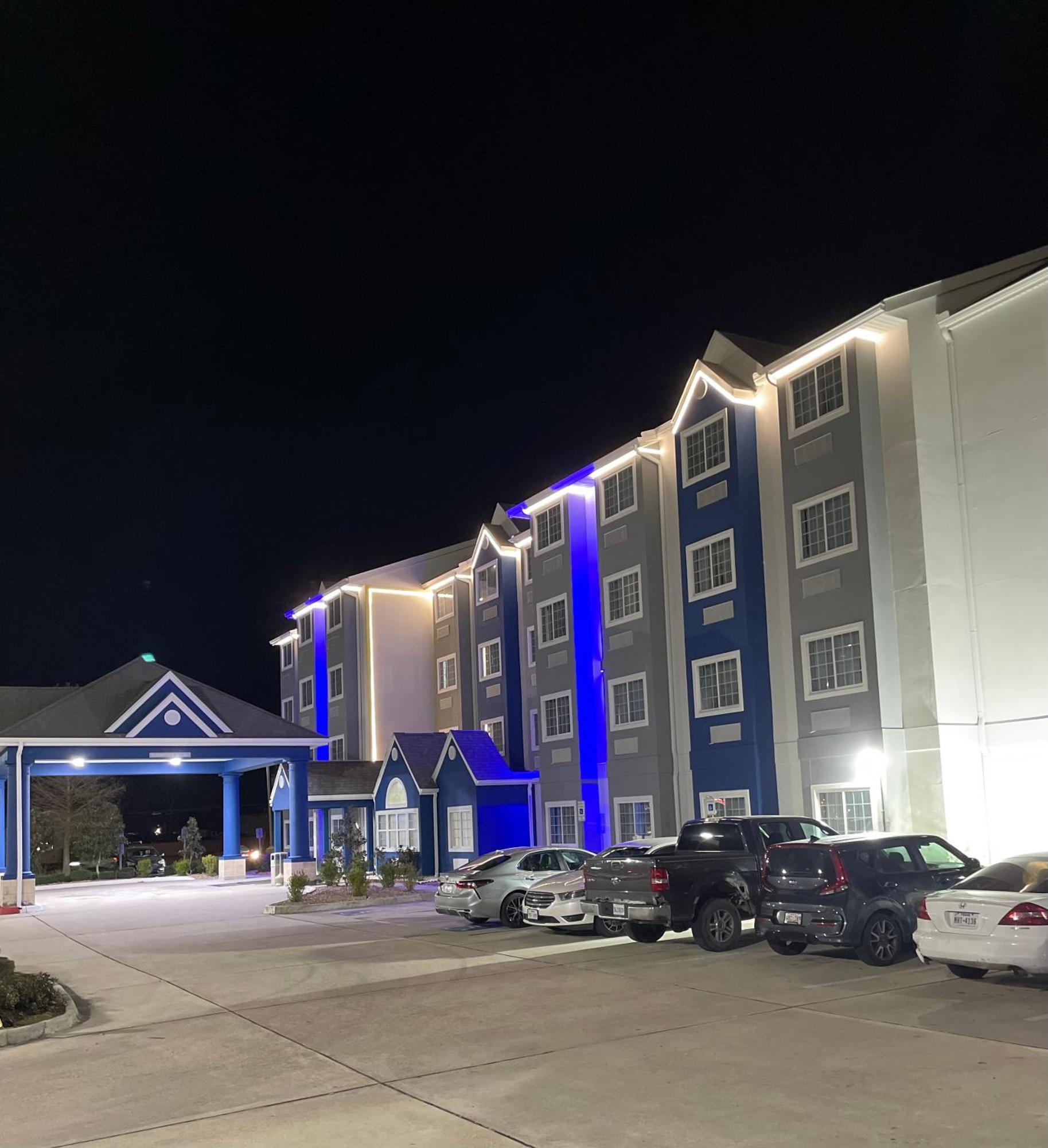 Microtel Inn And Suites Baton Rouge Airport Экстерьер фото