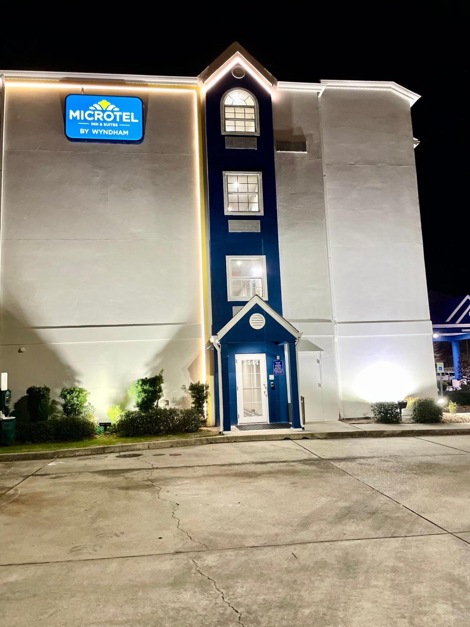 Microtel Inn And Suites Baton Rouge Airport Экстерьер фото