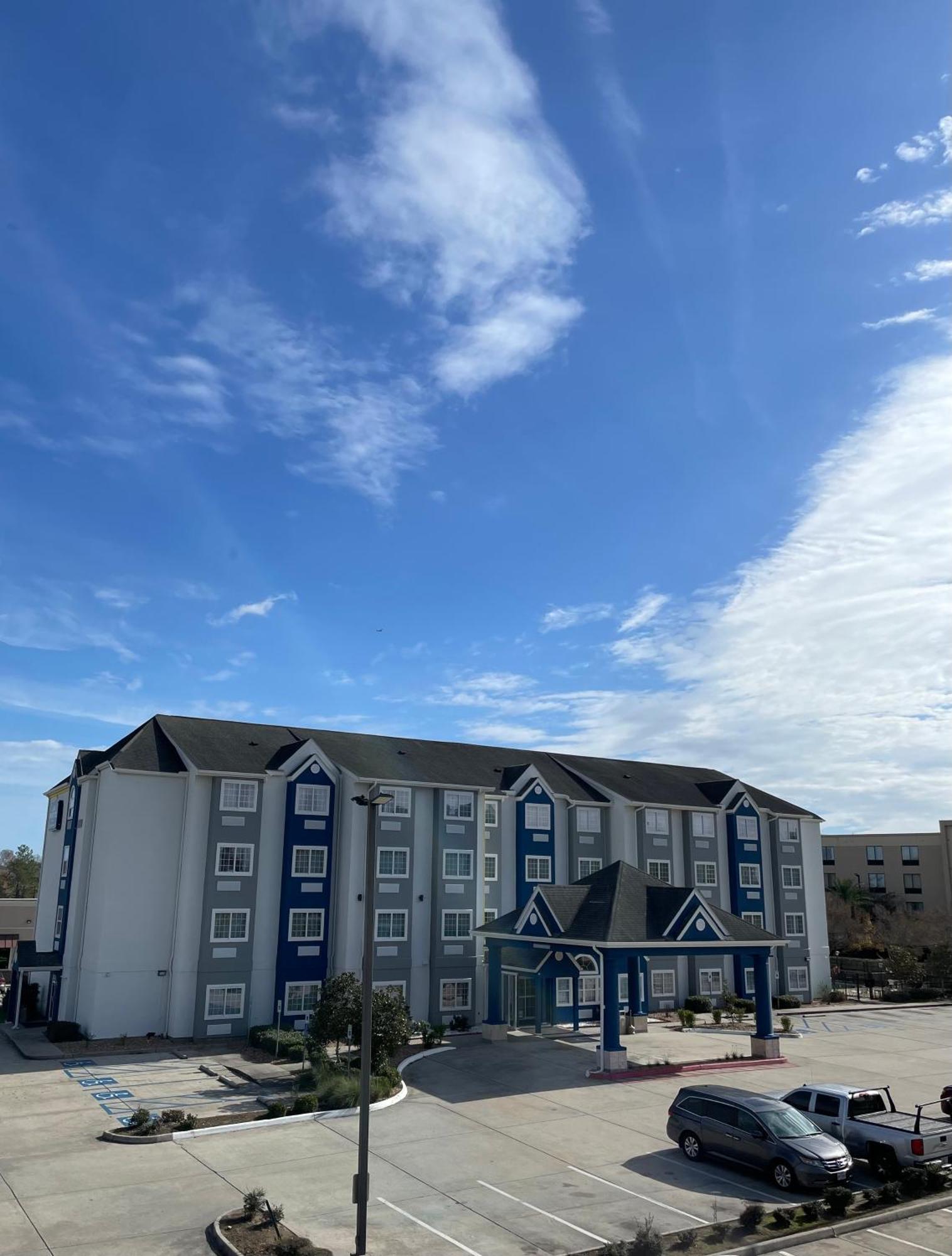 Microtel Inn And Suites Baton Rouge Airport Экстерьер фото