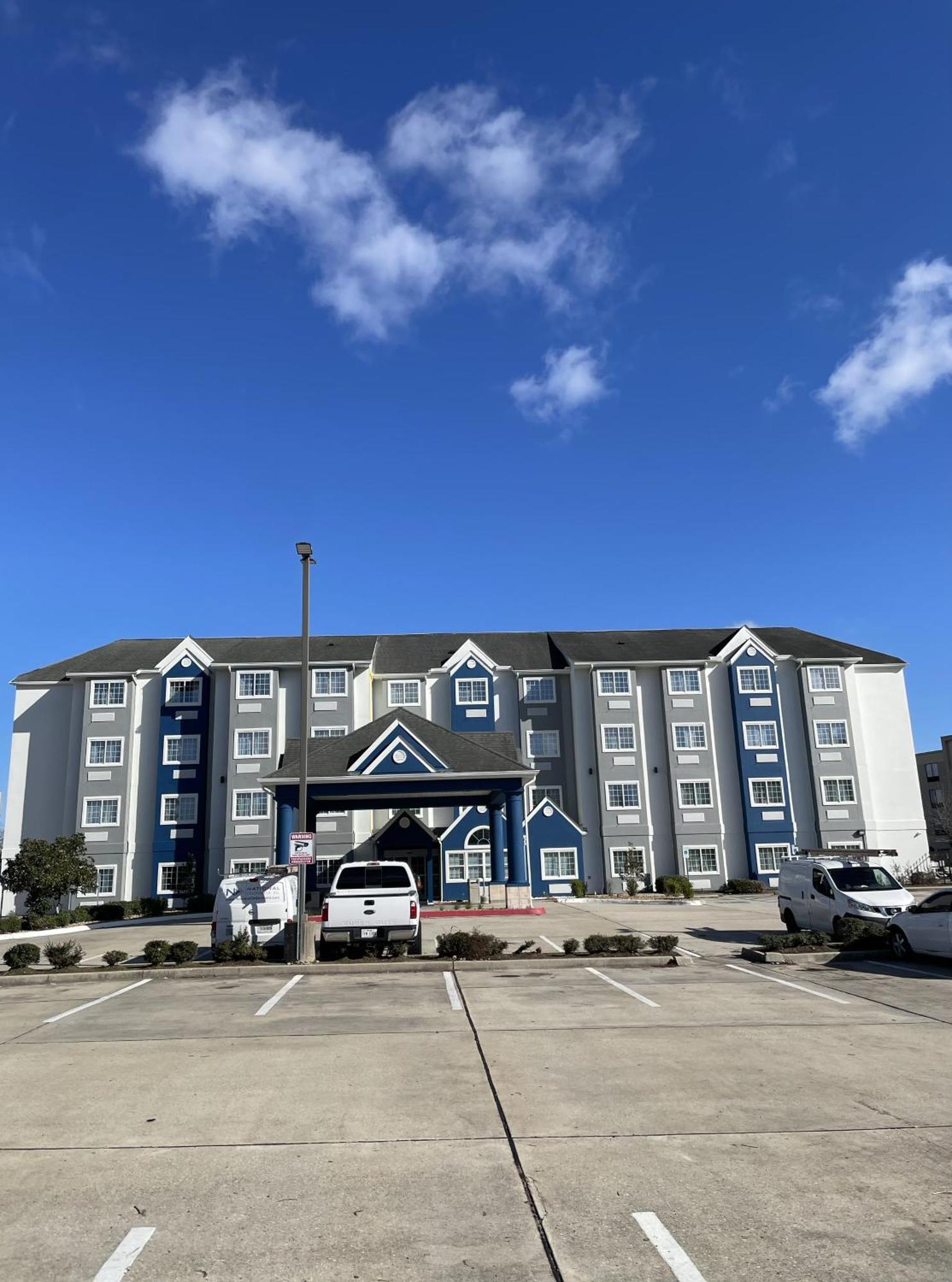 Microtel Inn And Suites Baton Rouge Airport Экстерьер фото